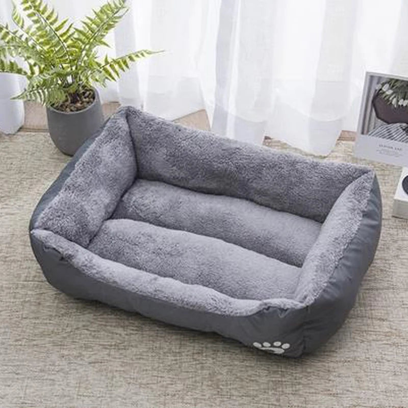 Black Pet Plush Bed Plush Non-Slip and Bite-Resistant