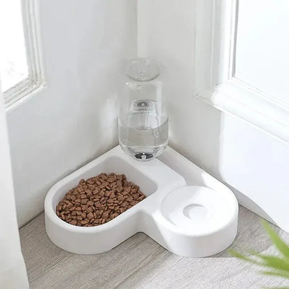 White corner pet feeder with dry food and automatic water dispenser for cats and dogs