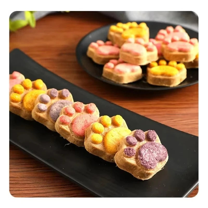 10/20/50Pcs Cat Snacks Freeze-Dried Claw Biscuits